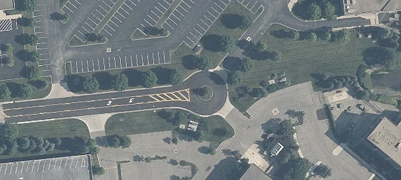 Tuttle Xing Blvd