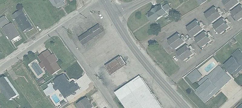 4th St