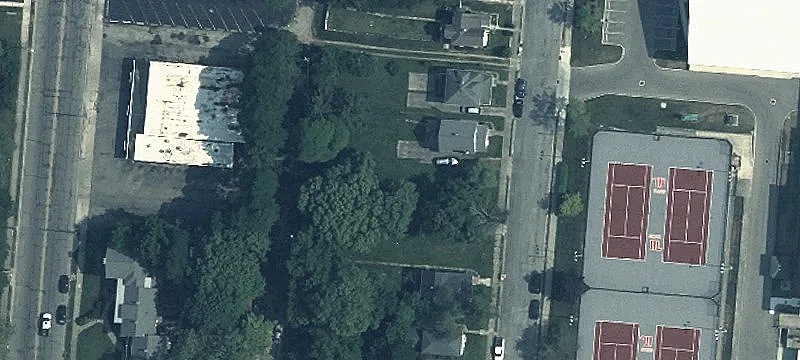 Lowry Ave