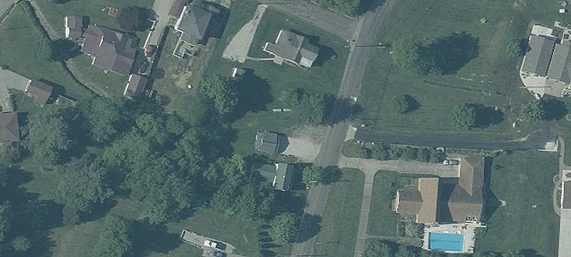 1423 Bonser Ave