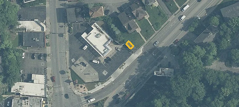 Delta Ave