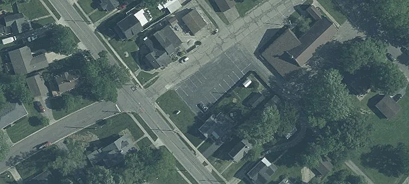 878 Xenia Ave