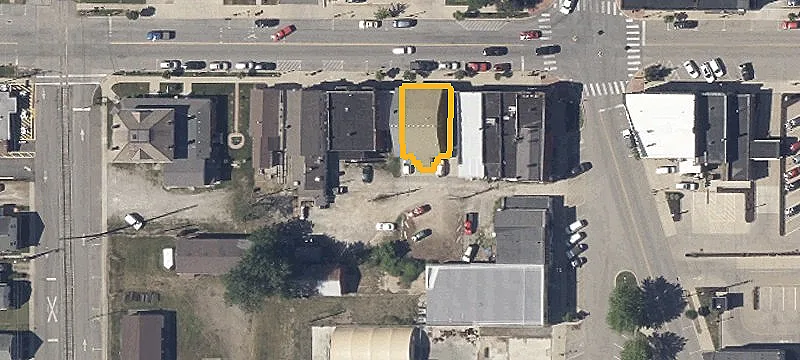 21 Main St