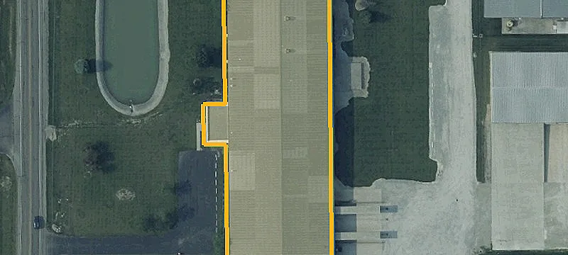 1320 Main St