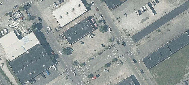 3rd At Adams St