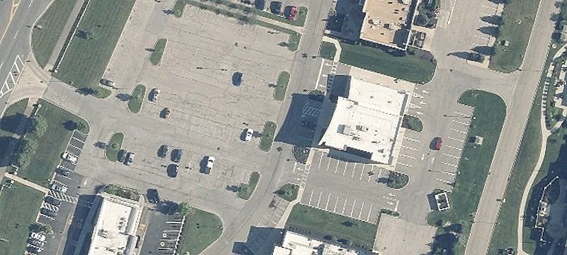 9825 Sawmill Pkwy