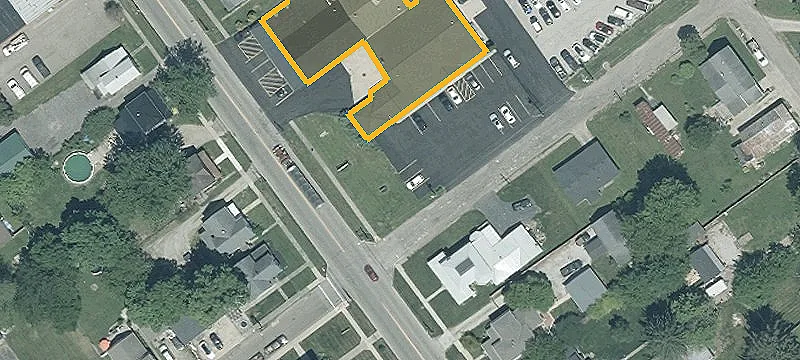 136 Main St
