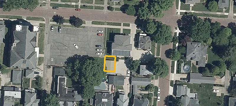 122 Vine St
