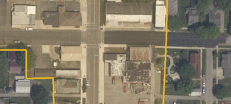 Main St