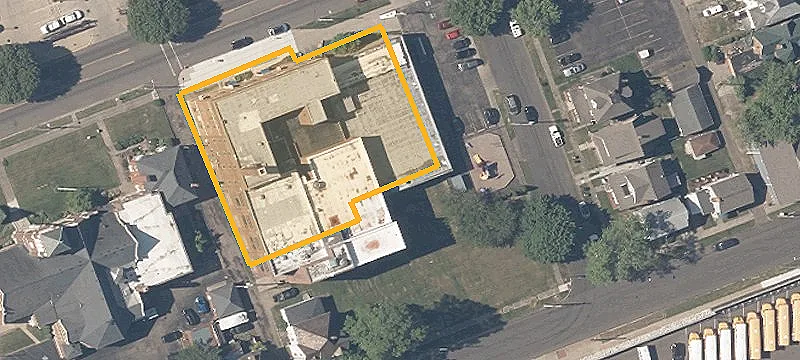 131 Tremont SE Ave