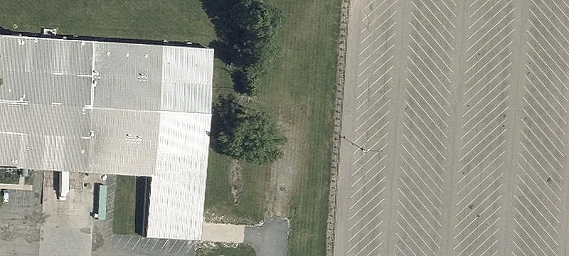 1945 James Pkwy
