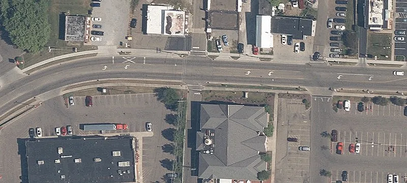 Main St