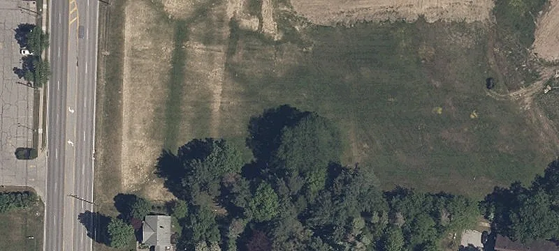 105 Leavitt Rd