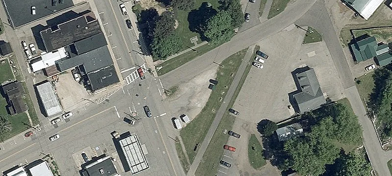 Main St