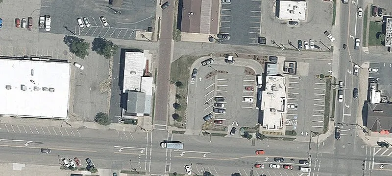 301 High St