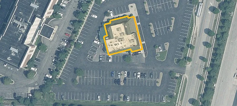 Pkwy Ctr Dr