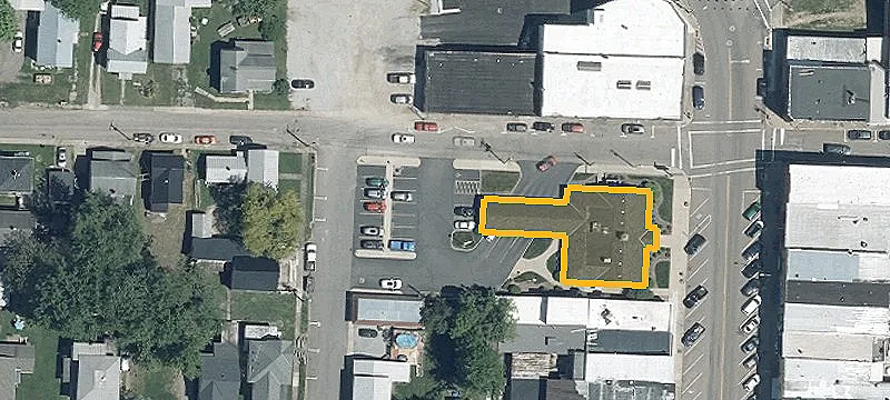 137 Main St