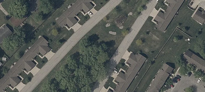 701 Vlg Ln