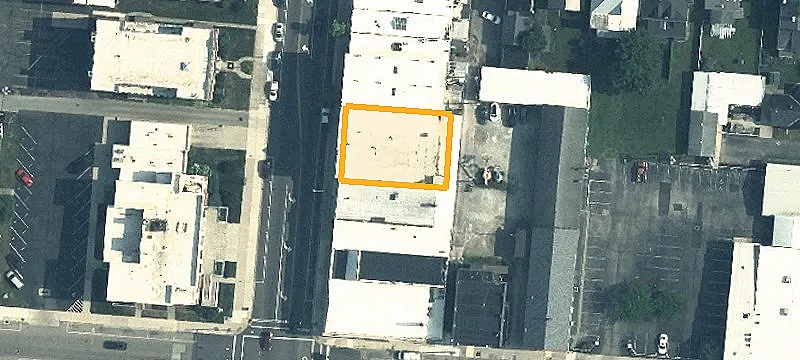 215 Main St