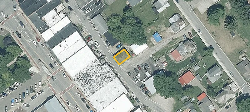 36 Main St