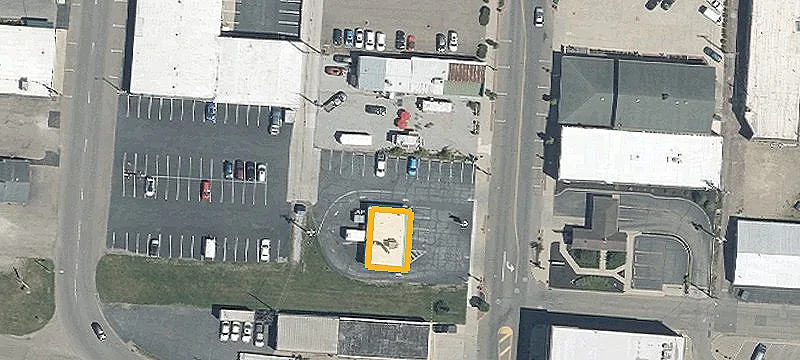 321 Main St