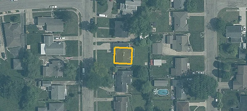 104 Donna Ave
