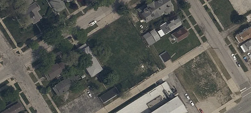 1116 Superior St