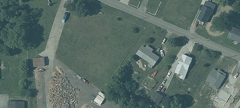 1349 Calverts Ln