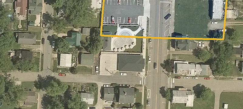 69 Main St