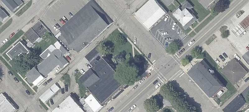 Main E St