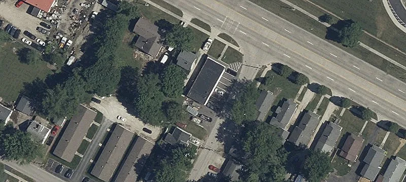 901 Main St