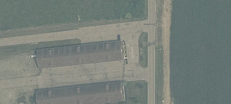 3 Dog Leg Rd