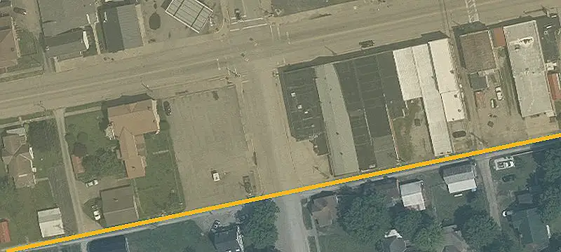 Main St
