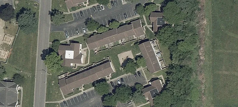 Westmoor Ave