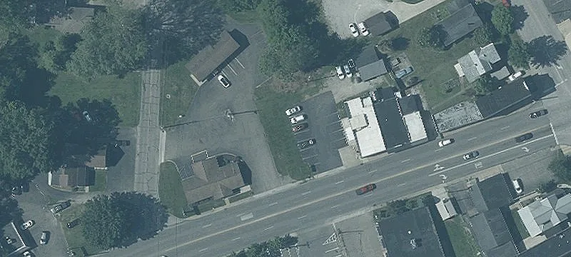 423 Ctr St