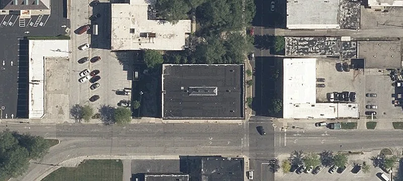 221 Main St