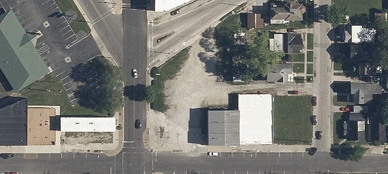 Main St