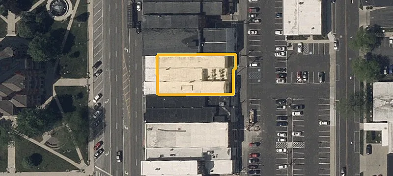 123 Main St