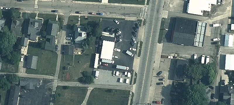912 12th N Main St
