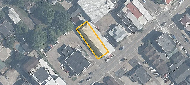 444 2nd Ave
