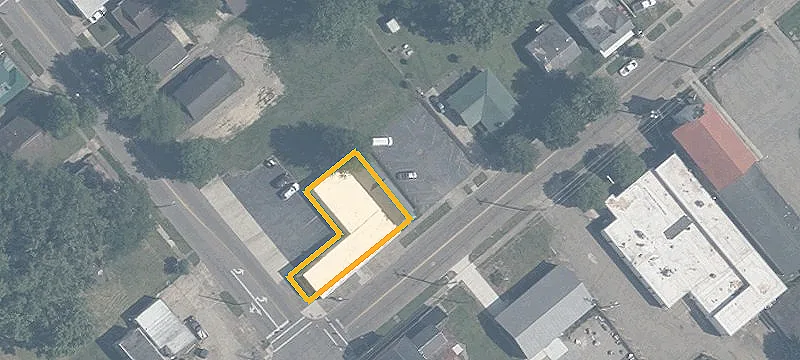 810 3rd Ave