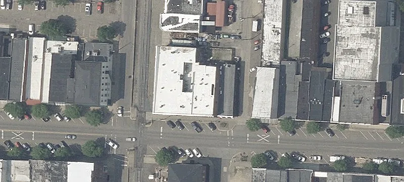 512 Main St