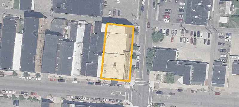 96 Main St