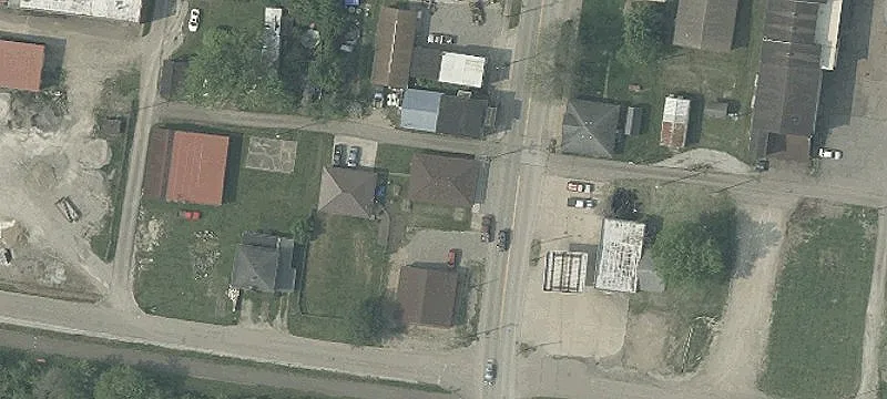 106 Ctr St
