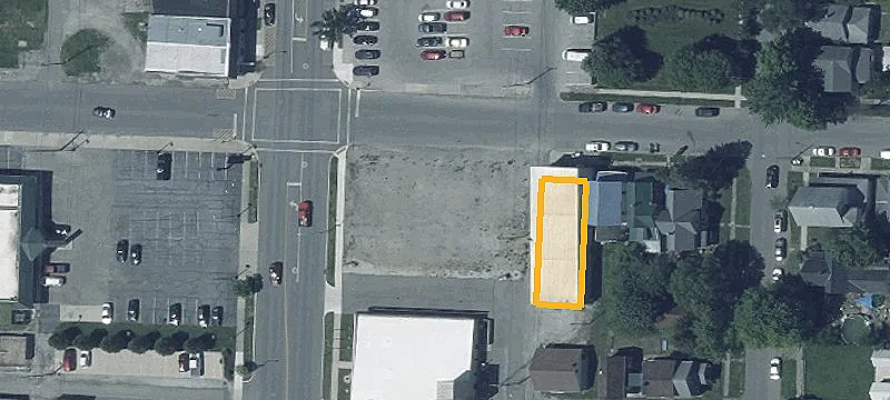 118 Main St