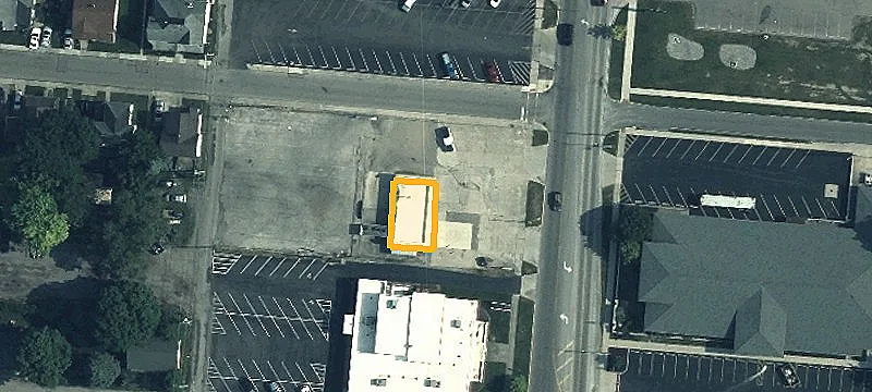223 Main St