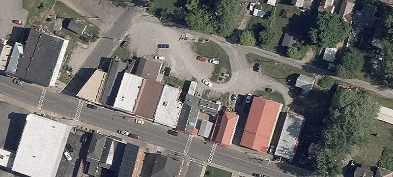 121 Main St