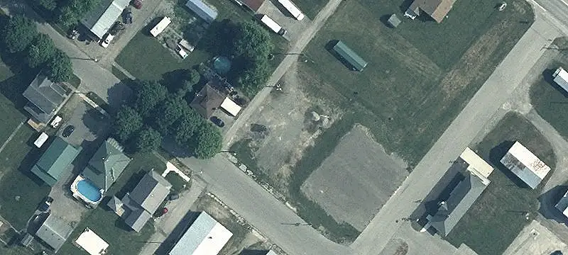 201 Main St