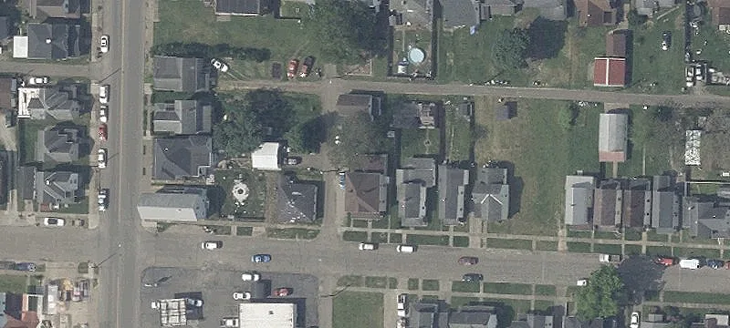 724 Elm St