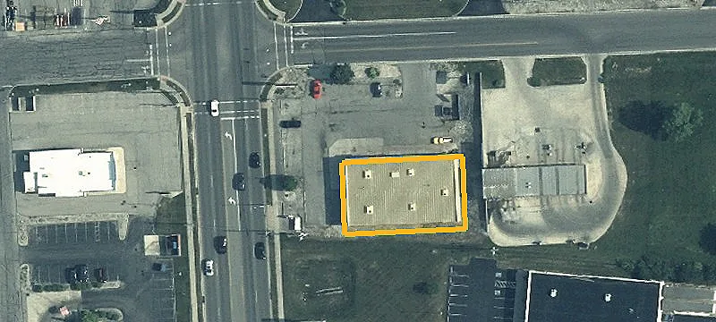 1801 Main St